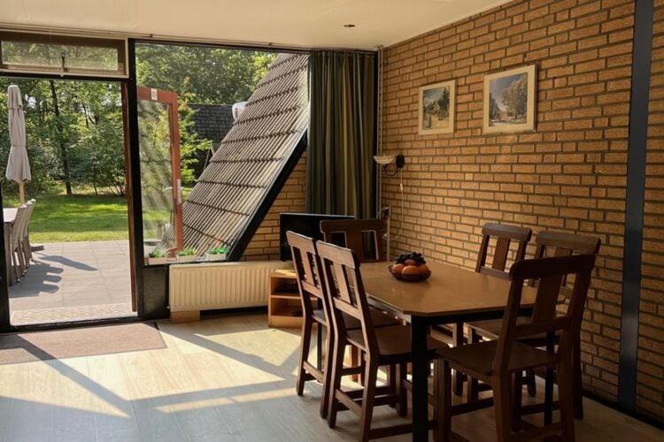 Lovely Holiday Home In Limburg Amid Lush Forest Stramproy Exterior photo